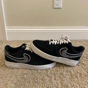 Air Force 1 ‘07 LV8 “Chenille Swoosh”